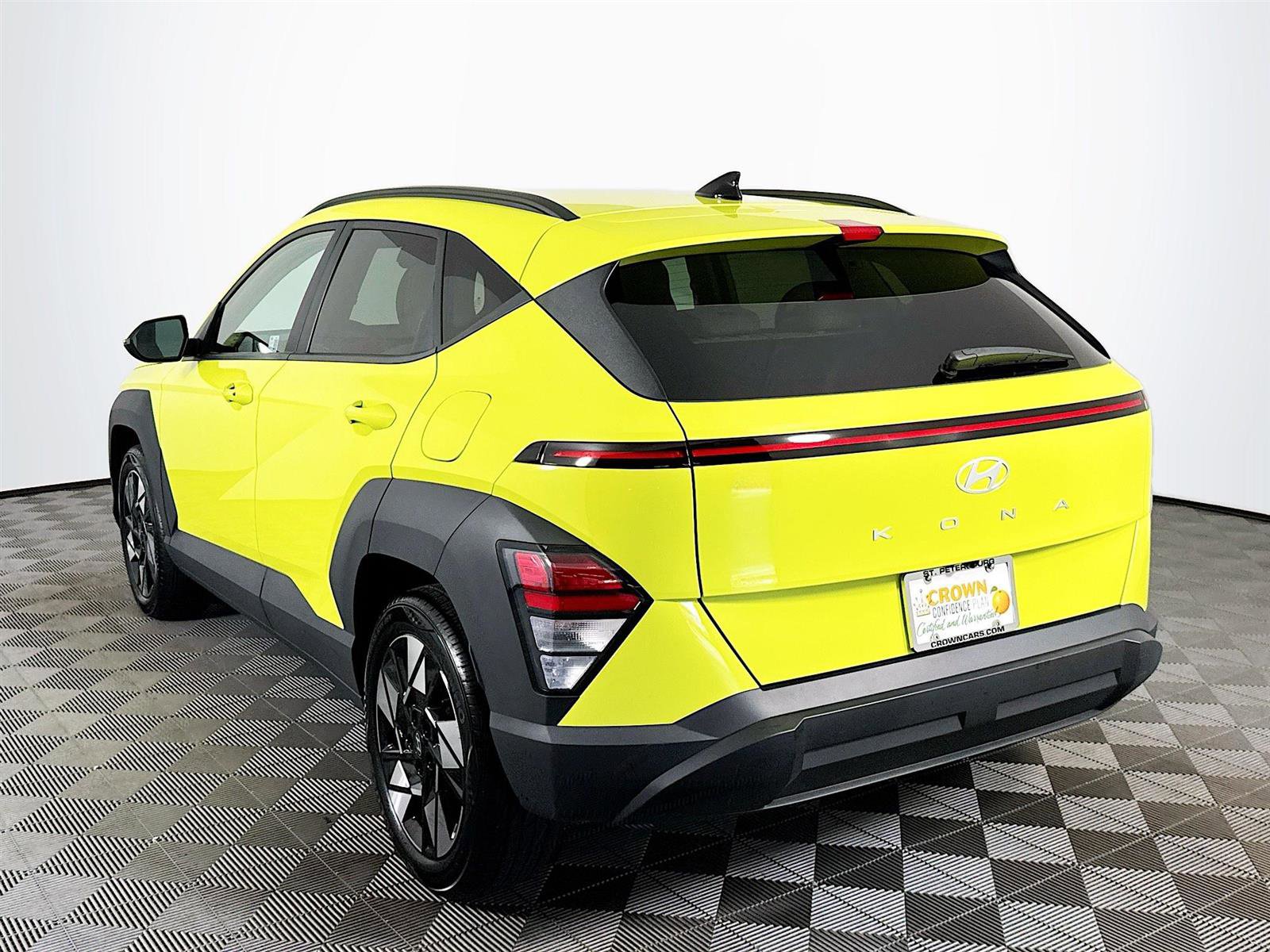 2024 Hyundai Kona SEL photo 5