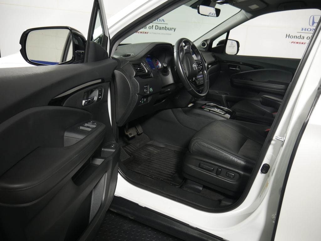 2022 Honda Pilot Elite photo 27