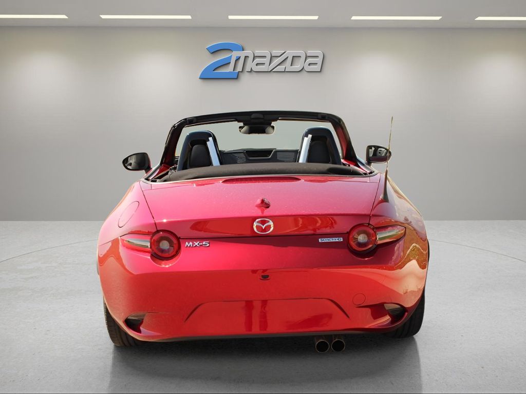 2025 Mazda MX-5 Miata Miata Grand Touring photo 4