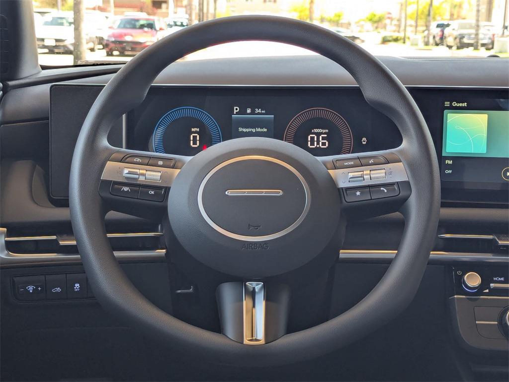 2025 Hyundai Santa Cruz SE photo 18