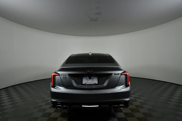 2024 Cadillac CT5 V photo 3