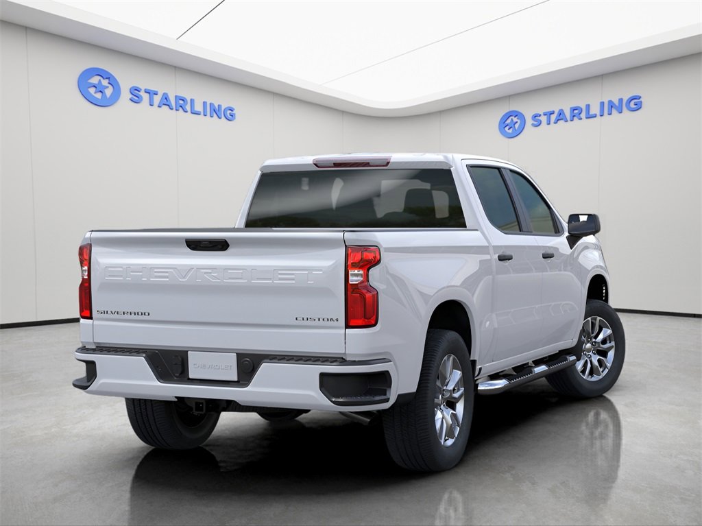 2026 Chevrolet Silverado 1500 Custom photo 3