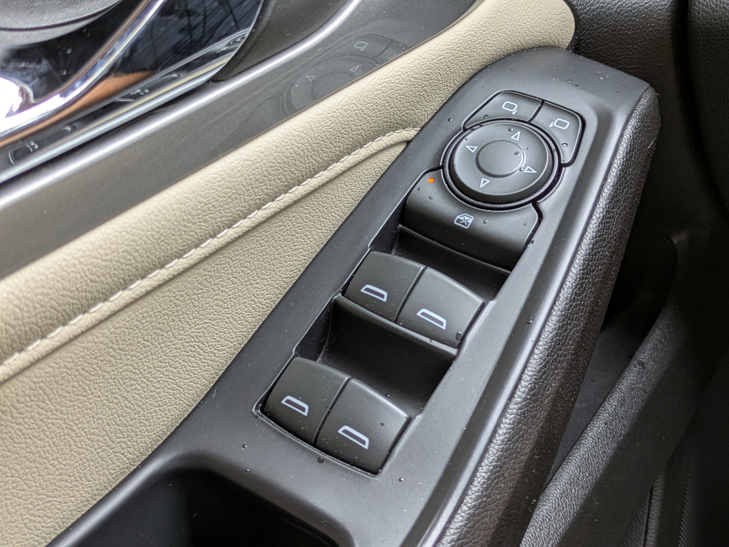 2022 Chevrolet Traverse LS photo 17