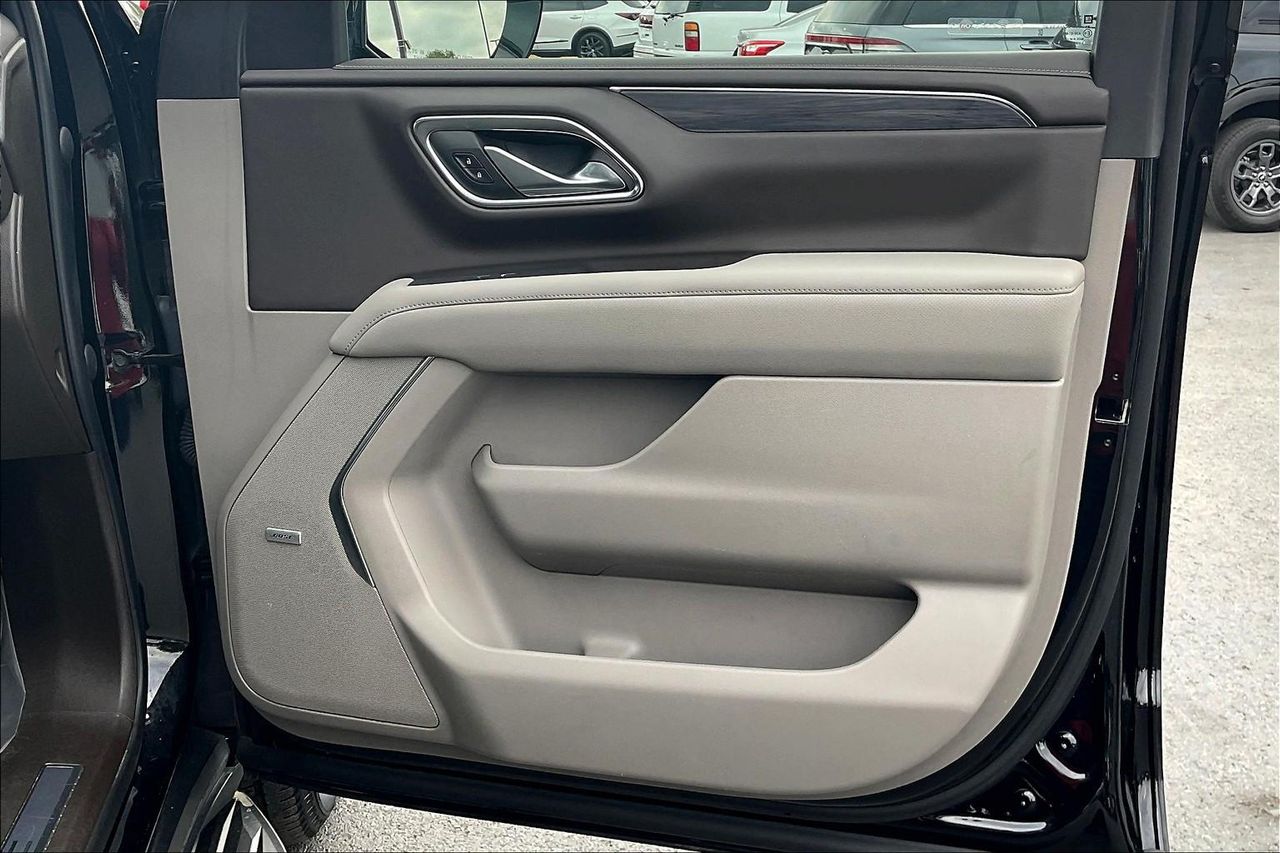 2023 Gmc Yukon XL SLT photo 25