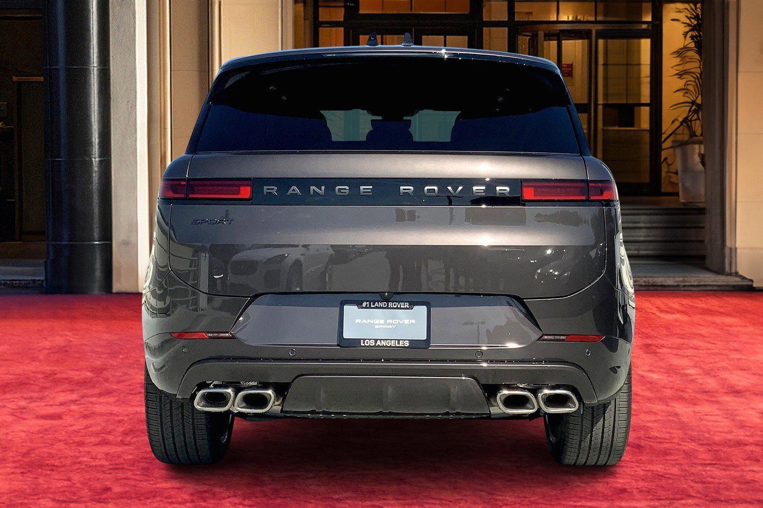 2025 Land Rover Range Rover Sport SE photo 3