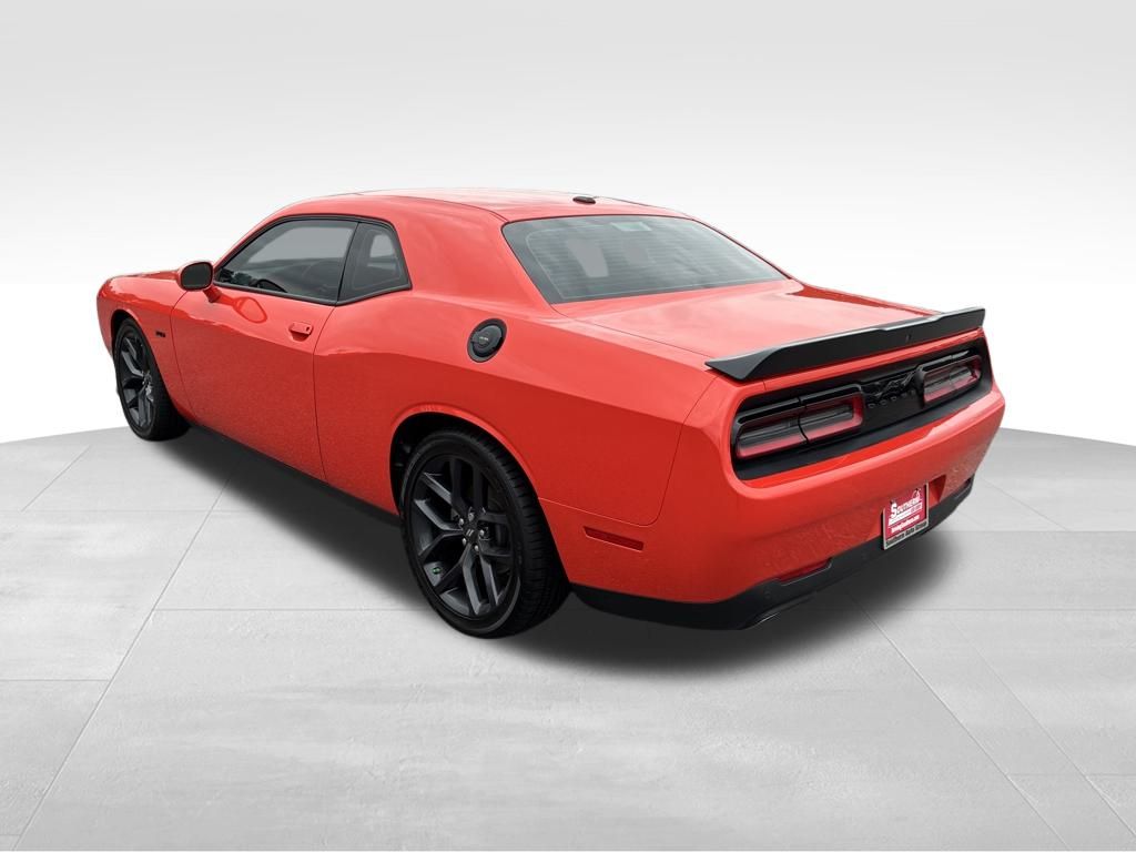 2023 Dodge Challenger R/T photo 3