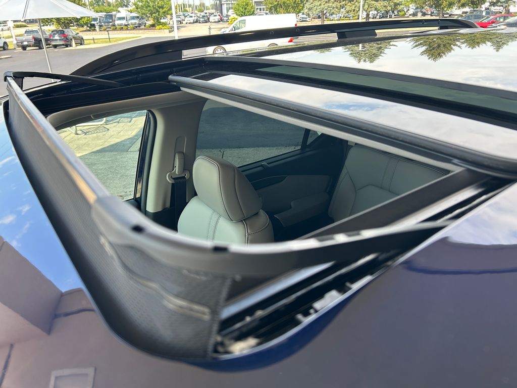2025 Honda Pilot Touring photo 10