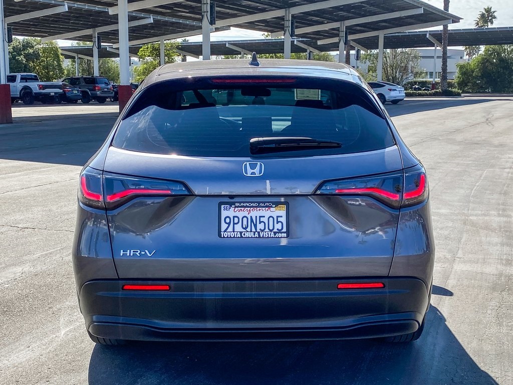 2025 Honda HR-V LX photo 5