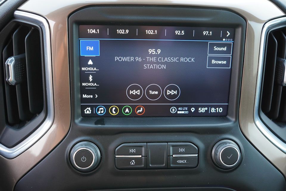 2022 Chevrolet Silverado 3500HD High Country Z71 photo 26