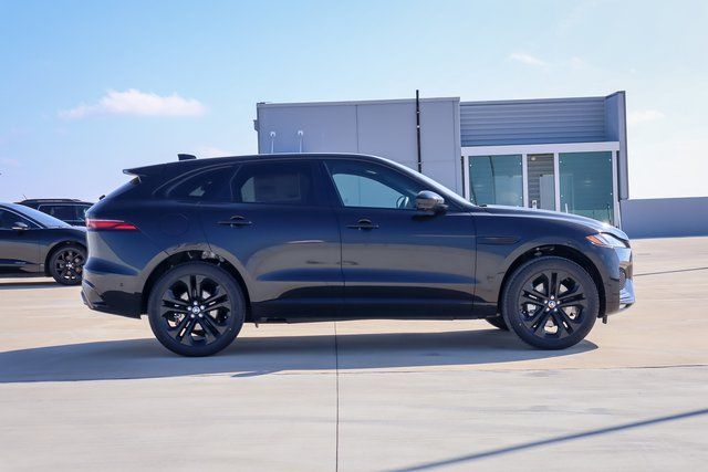 2025 Jaguar F-PACE P400 R-Dynamic S photo 4