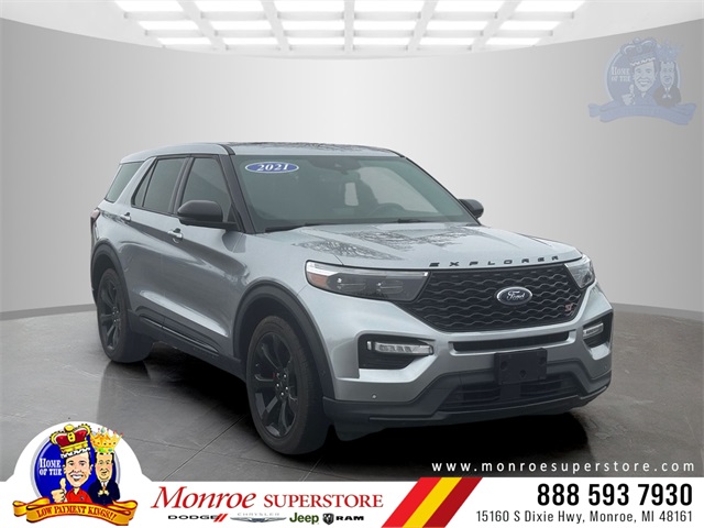 2021 Ford Explorer ST's photo