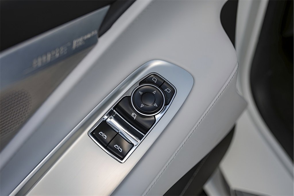 2021 Chevrolet Corvette Stingray 2LT photo 19