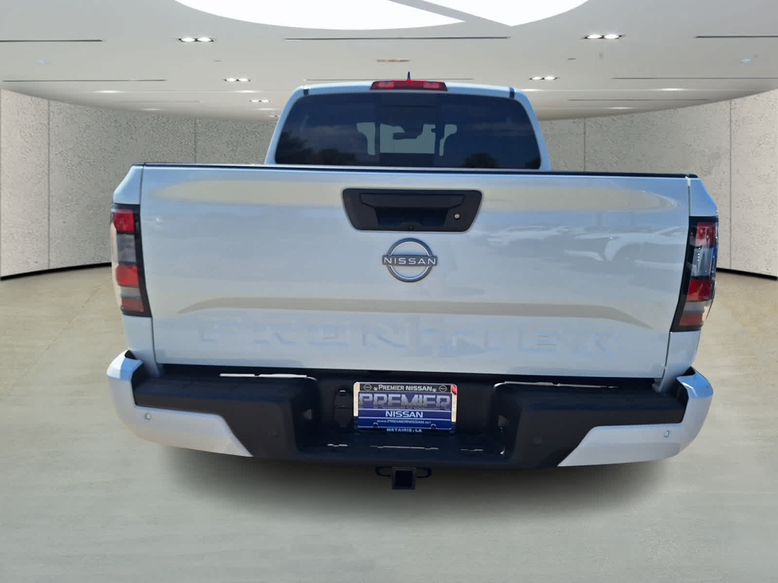 2025 Nissan Frontier Crew Cab SV photo 4