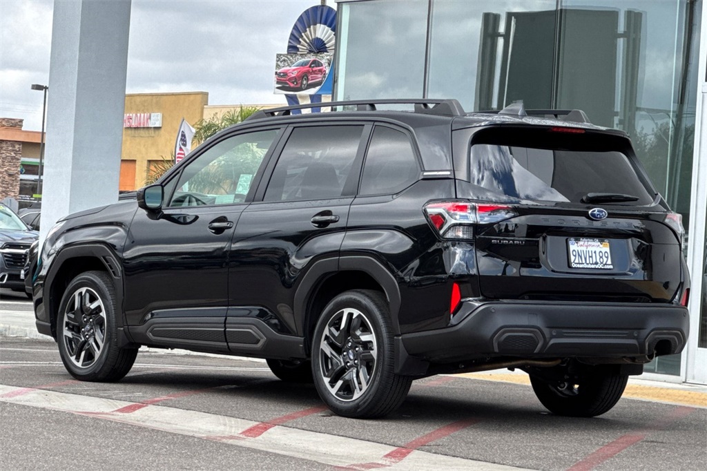 2025 Subaru Forester Limited photo 4
