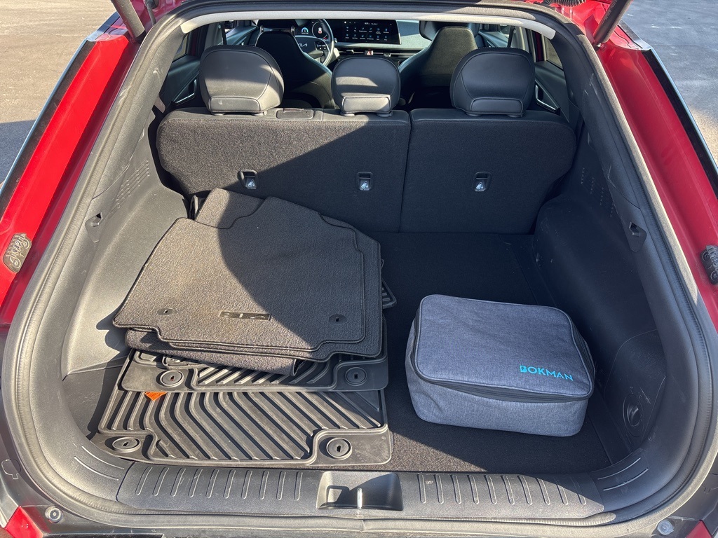 2022 Kia EV6 Wind photo 24