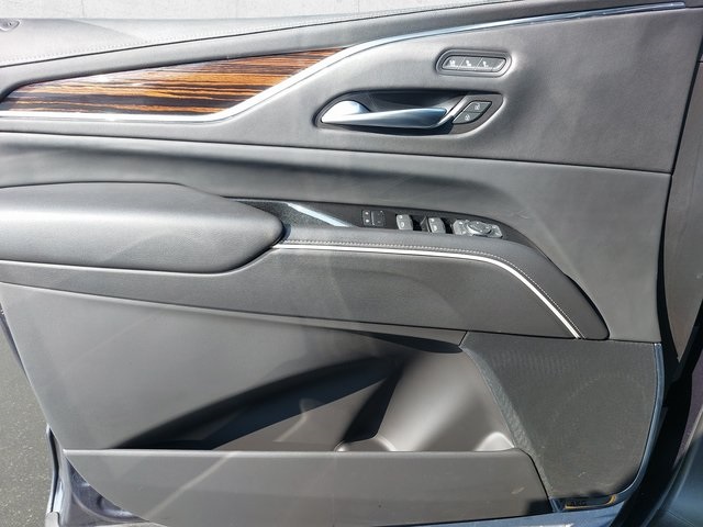 2023 Cadillac Escalade Premium Luxury photo 29