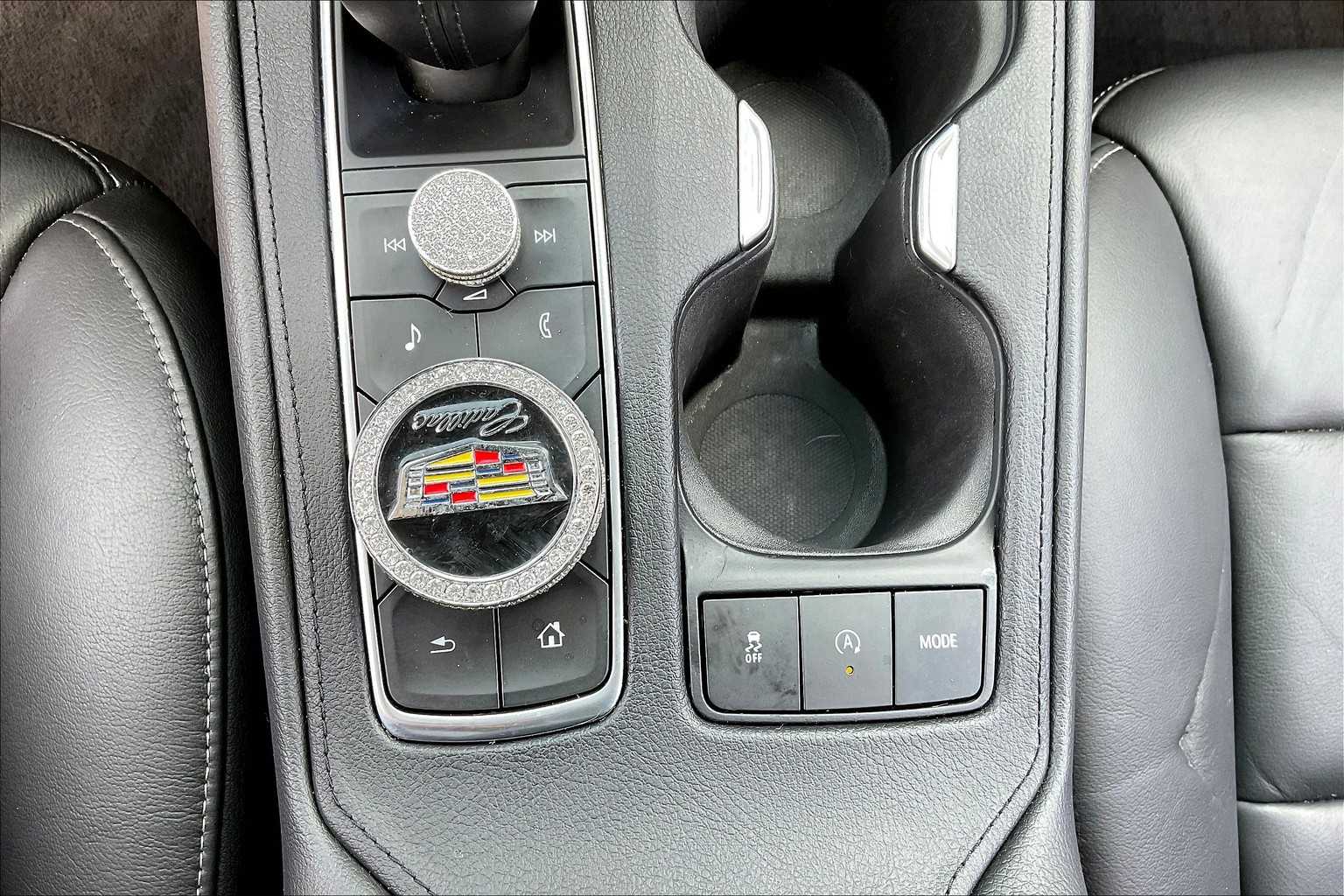 2019 Cadillac XT4 Premium Luxury photo 32