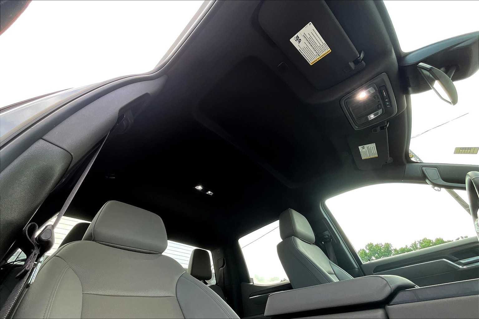 2024 Gmc Sierra 1500 SLT photo 13