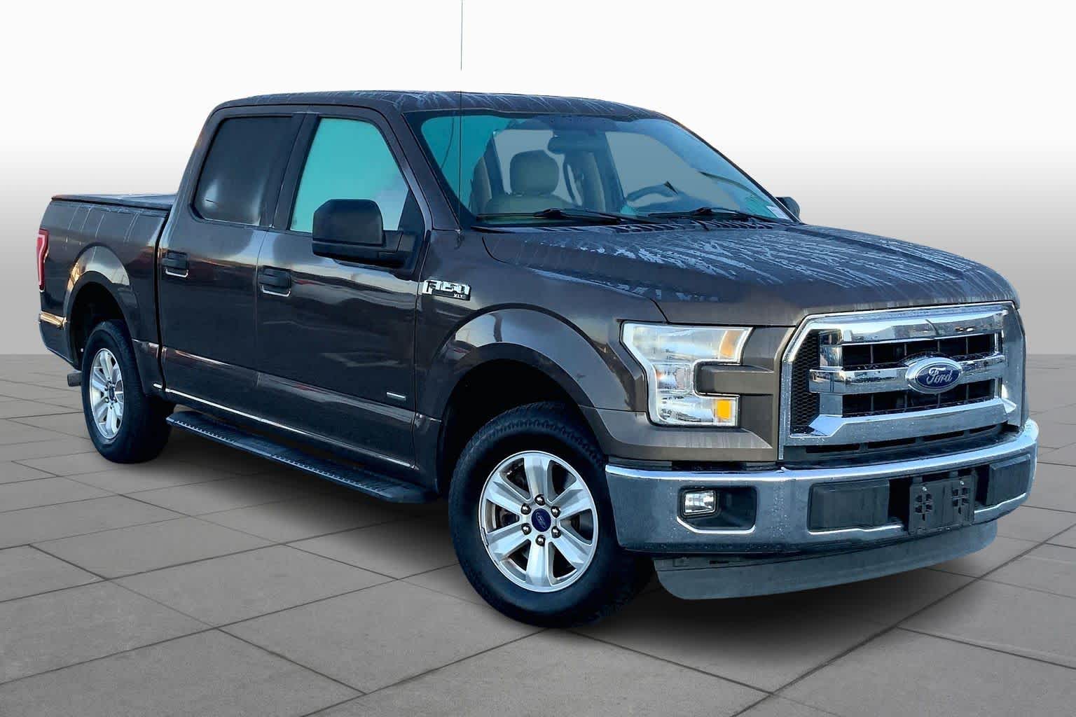 2016 Ford F-150 XLT photo 2