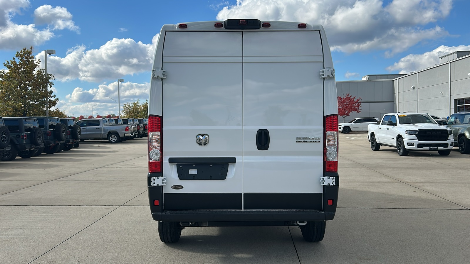 2026 Ram ProMaster 2500 photo 2