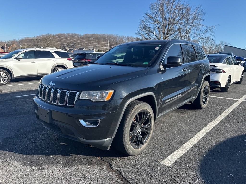 Used 2017 Jeep Grand Cherokee Laredo with VIN 1C4RJFAG6HC716057 for sale in Harrisonburg, VA
