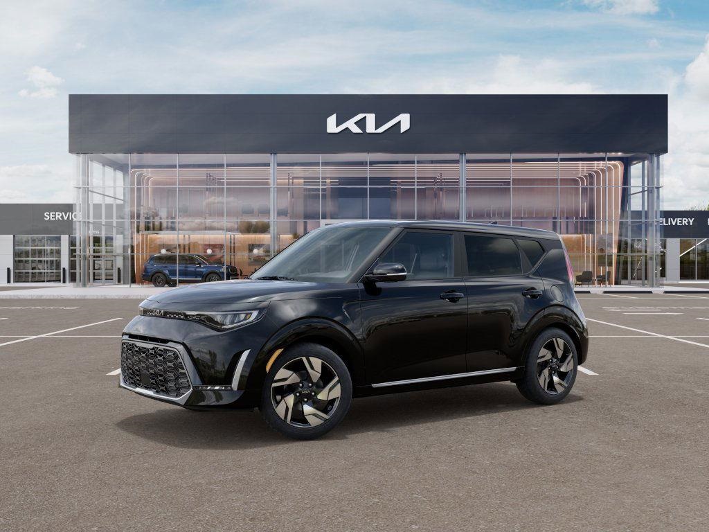 2025 Kia Soul GT-Line photo 3