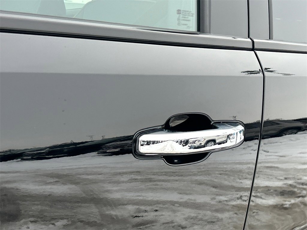 2026 GMC CANYON - Image 13