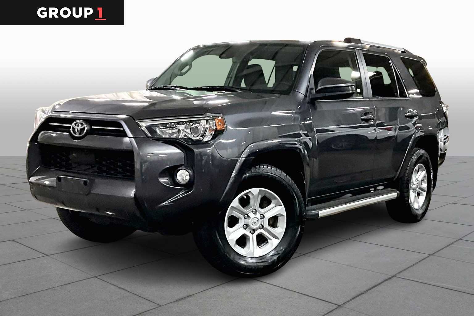 2020 Toyota 4Runner SR5's photo