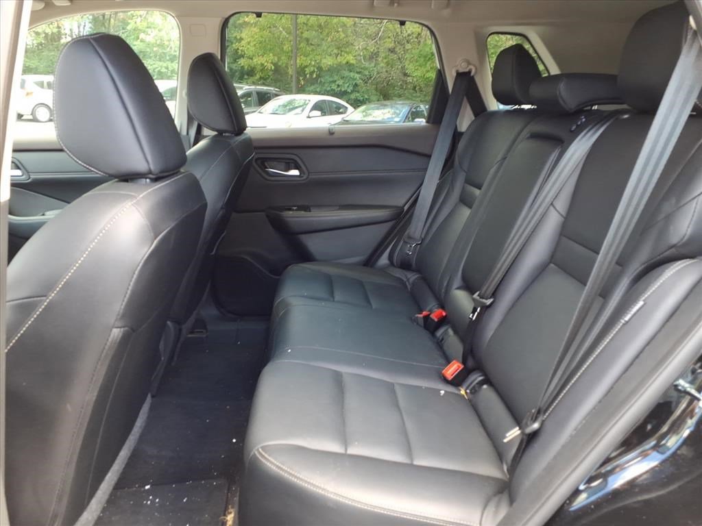 2023 Nissan Rogue SL photo 20