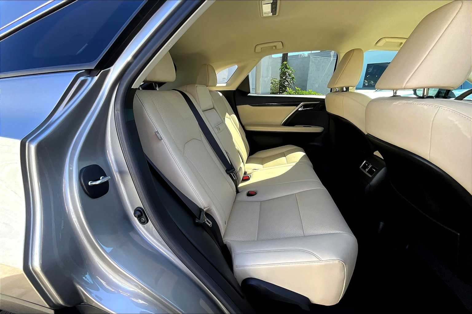 2022 Lexus RX photo 20