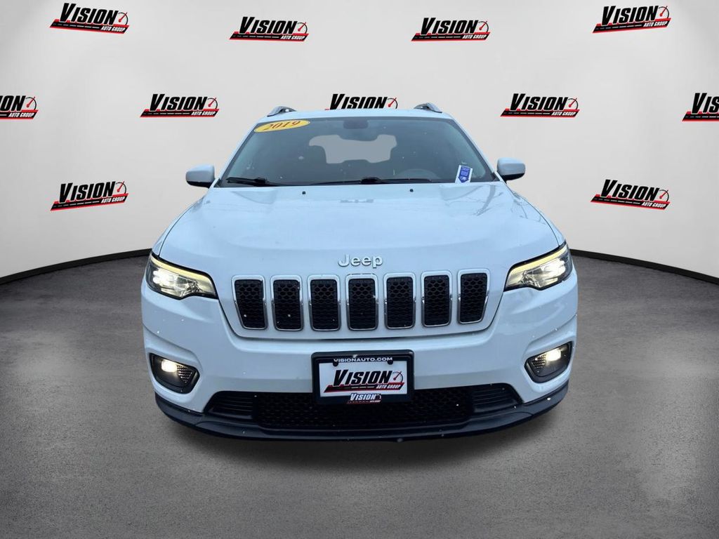 Used 2019 Jeep Cherokee Latitude Plus with VIN 1C4PJMLB3KD113307 for sale in East Rochester, NY