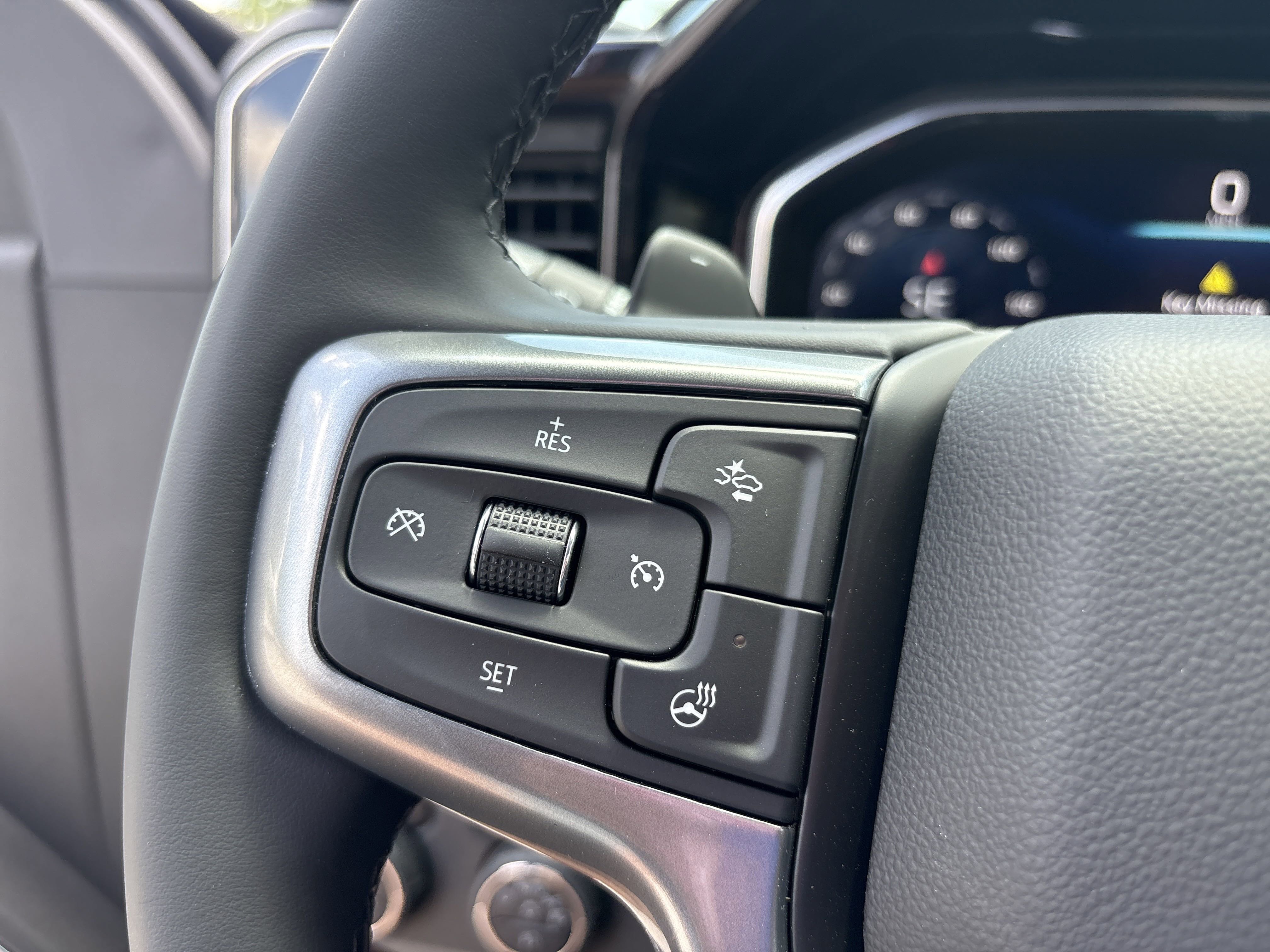 2025 Chevrolet Silverado 1500 LT Trail Boss photo 3