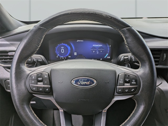 2020 Ford Explorer ST photo 31