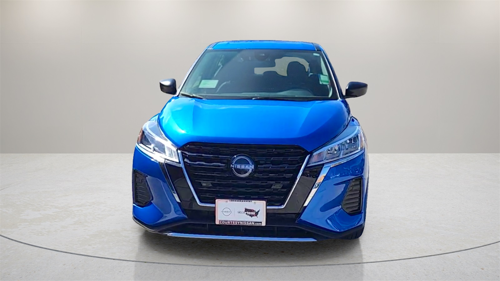2025 Nissan Kicks Play S photo 2