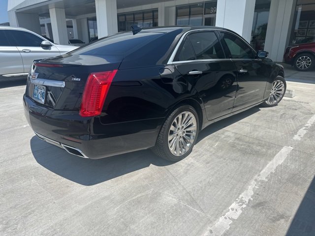 2016 Cadillac CTS Luxury photo 3