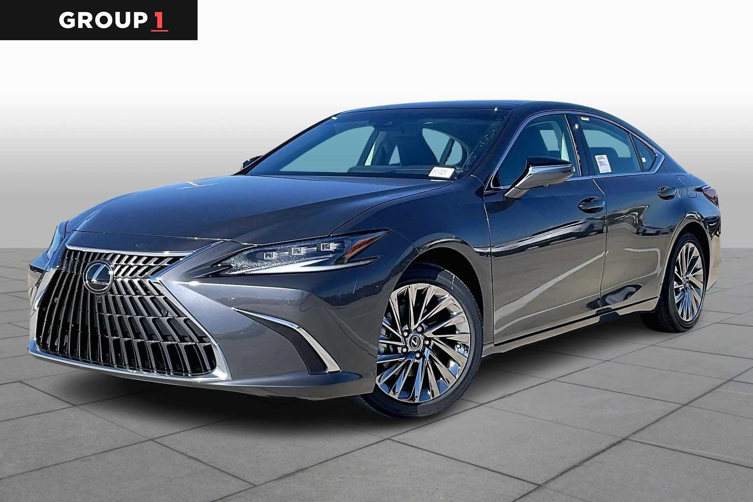 2025 Lexus ES 350 Ultra Luxury's photo