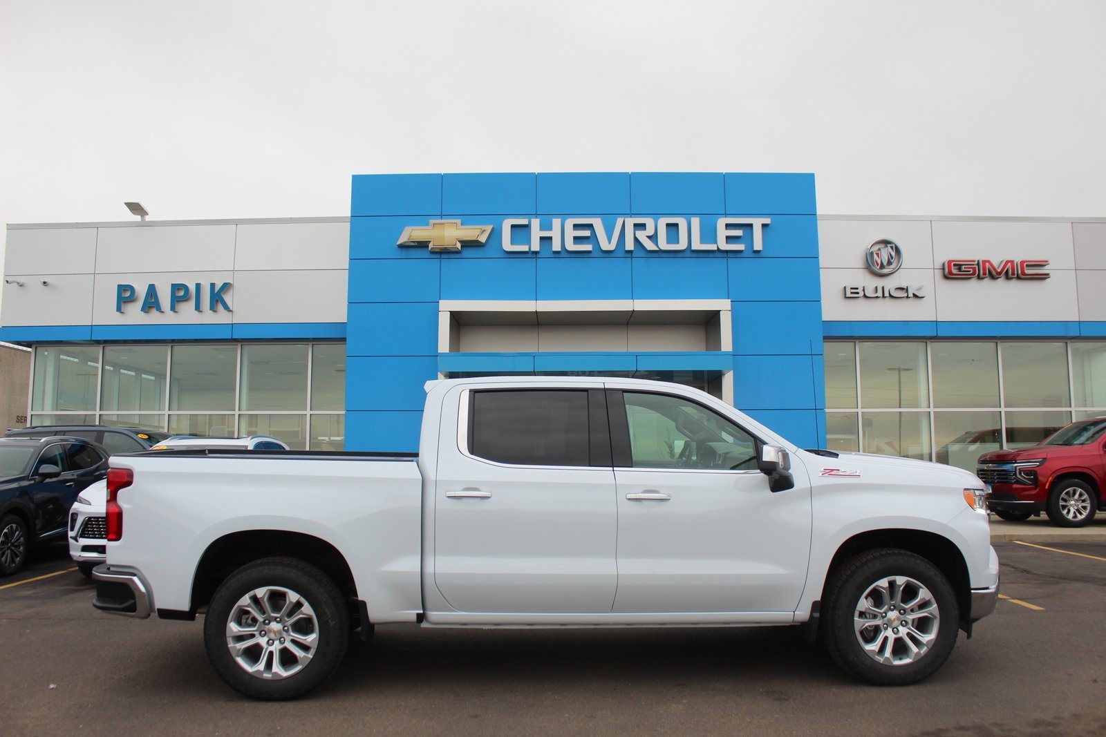 2026 Chevrolet Silverado 1500 LTZ's photo