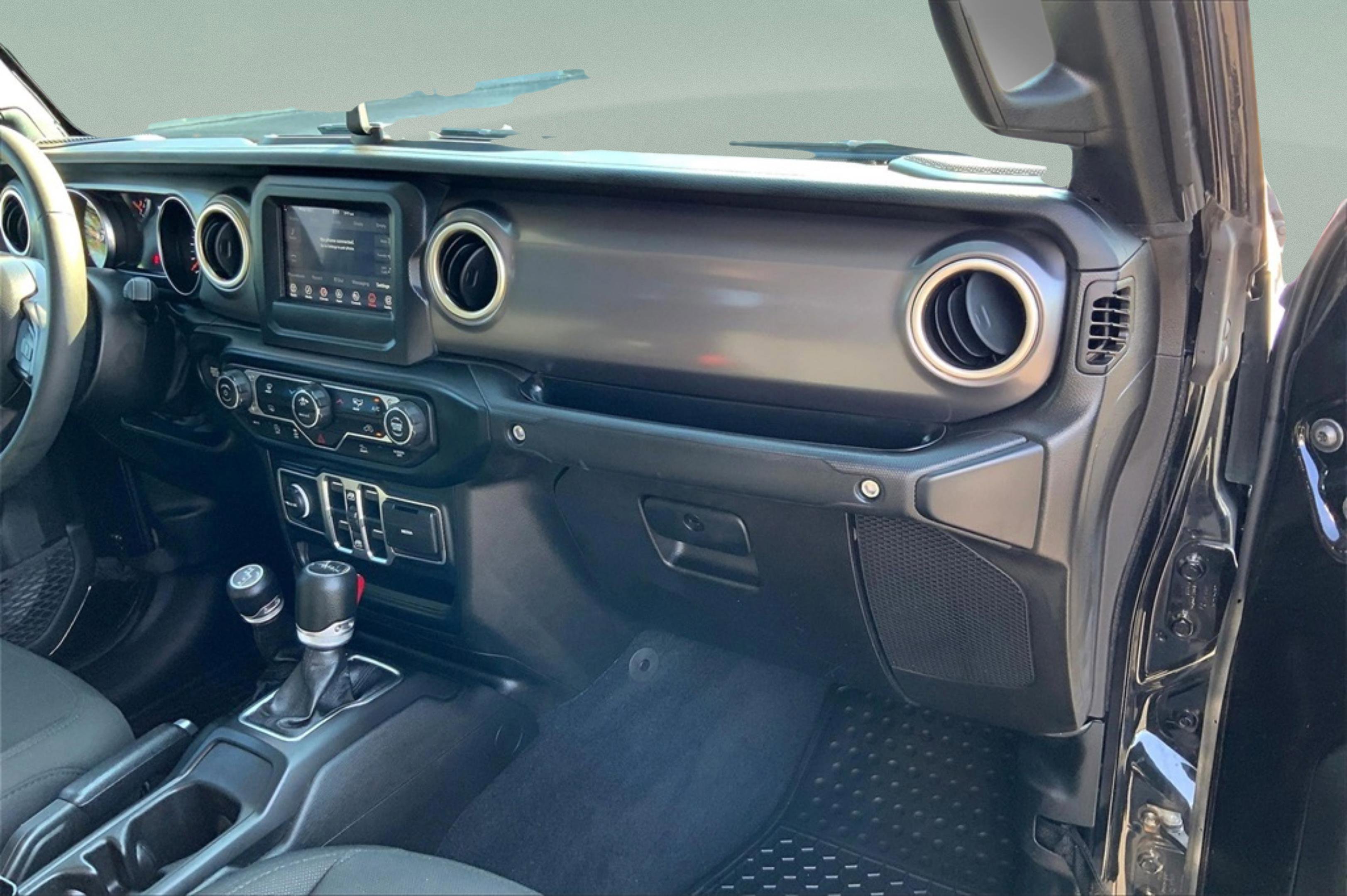 2023 Jeep Gladiator Sport photo 15