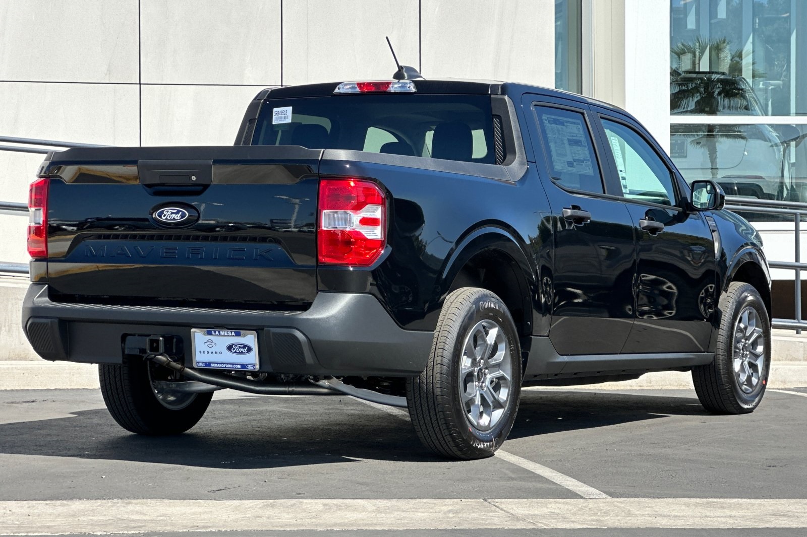 2025 Ford Maverick XLT photo 3