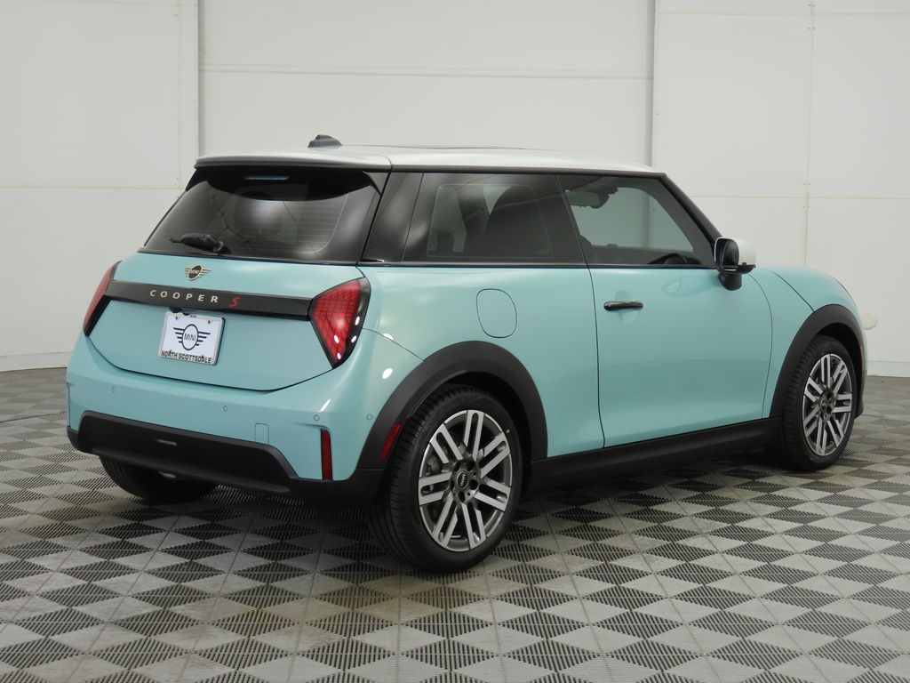 2026 Mini Cooper 2 Door Hardtop Signature photo 4