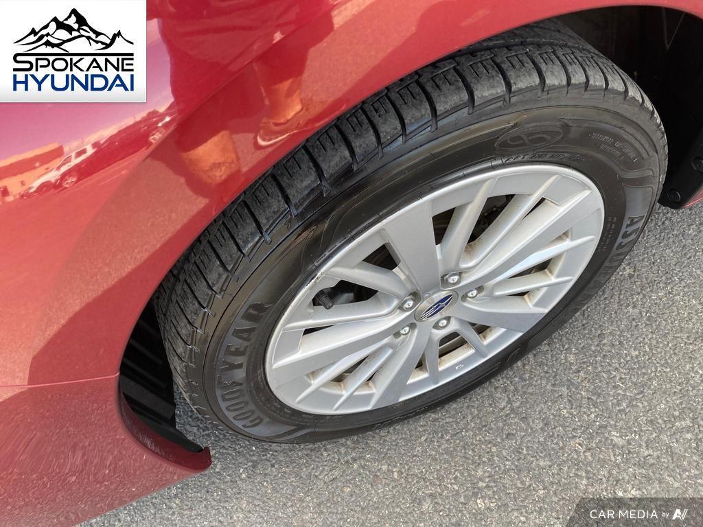 2018 Subaru Impreza Premium photo 10