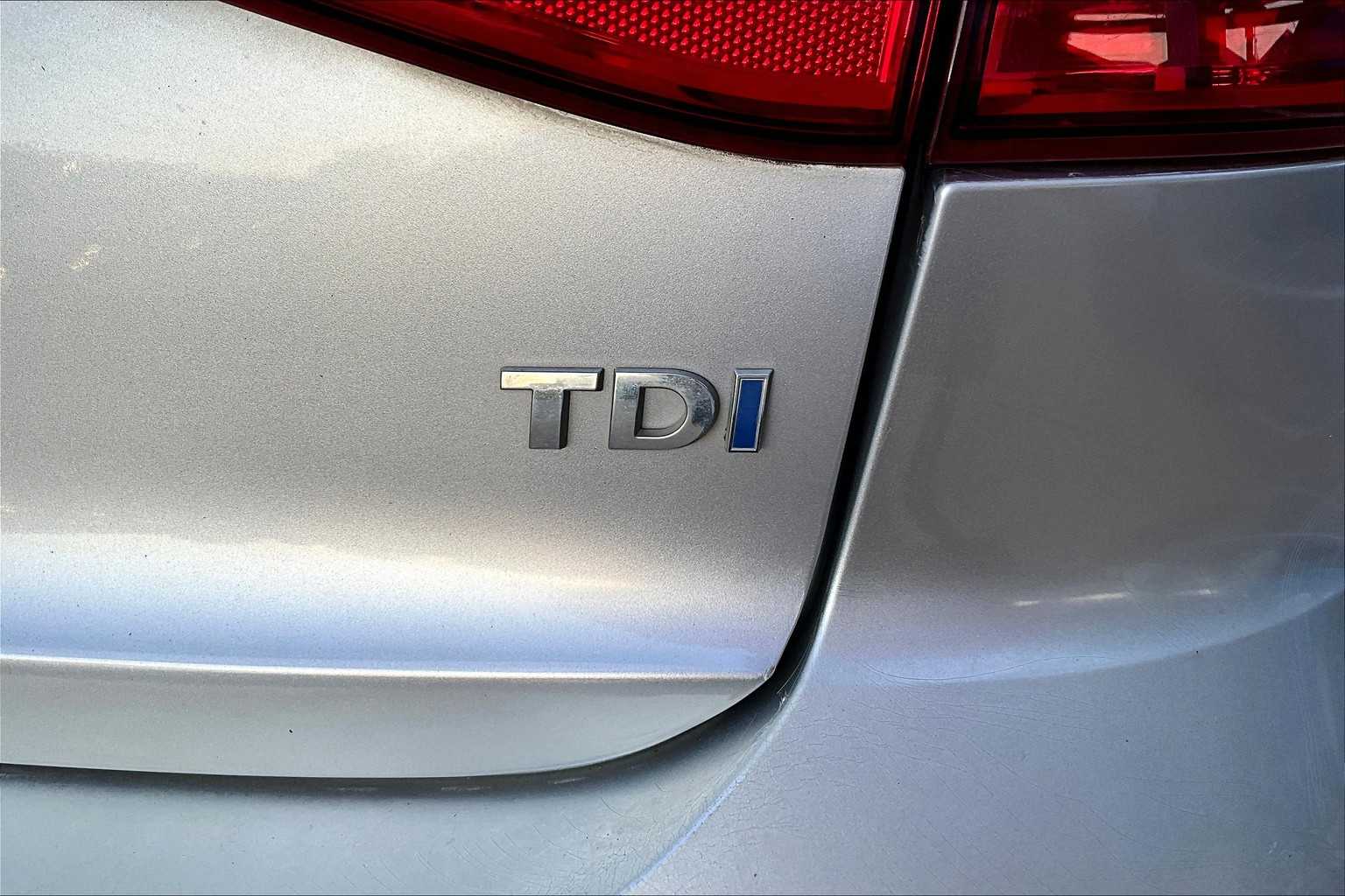 2015 Volkswagen Jetta 2.0 TDI SE photo 9