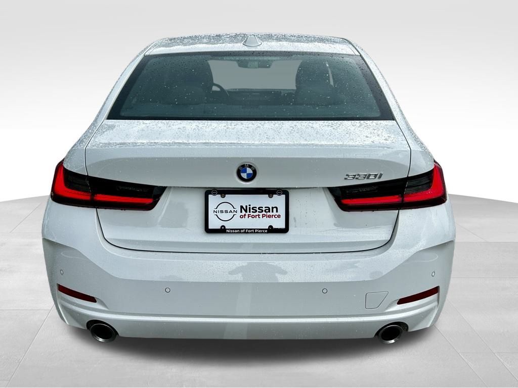 2025 Bmw 330i photo 4