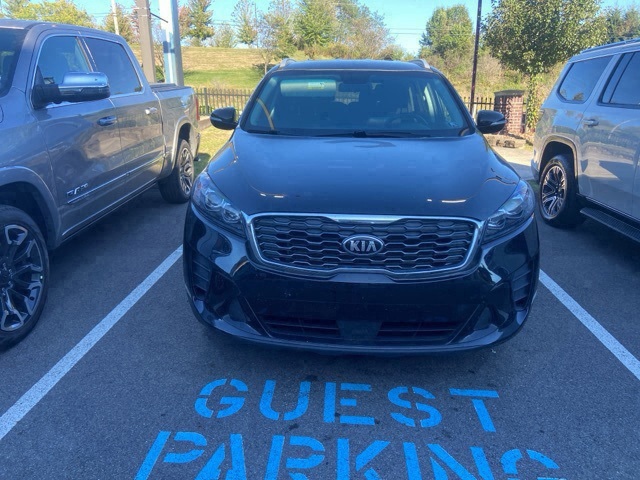 2020 Kia Sorento LX photo 2