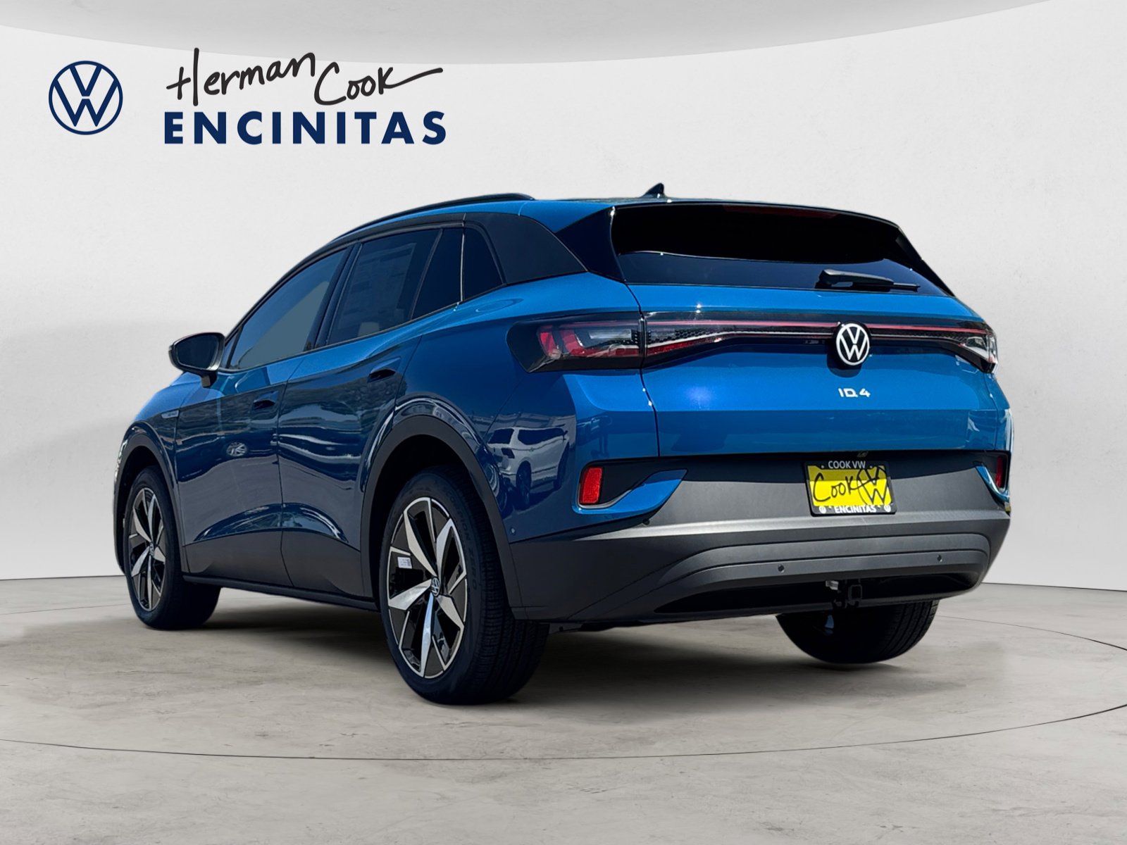 2025 Volkswagen ID.4 Pro S photo 3