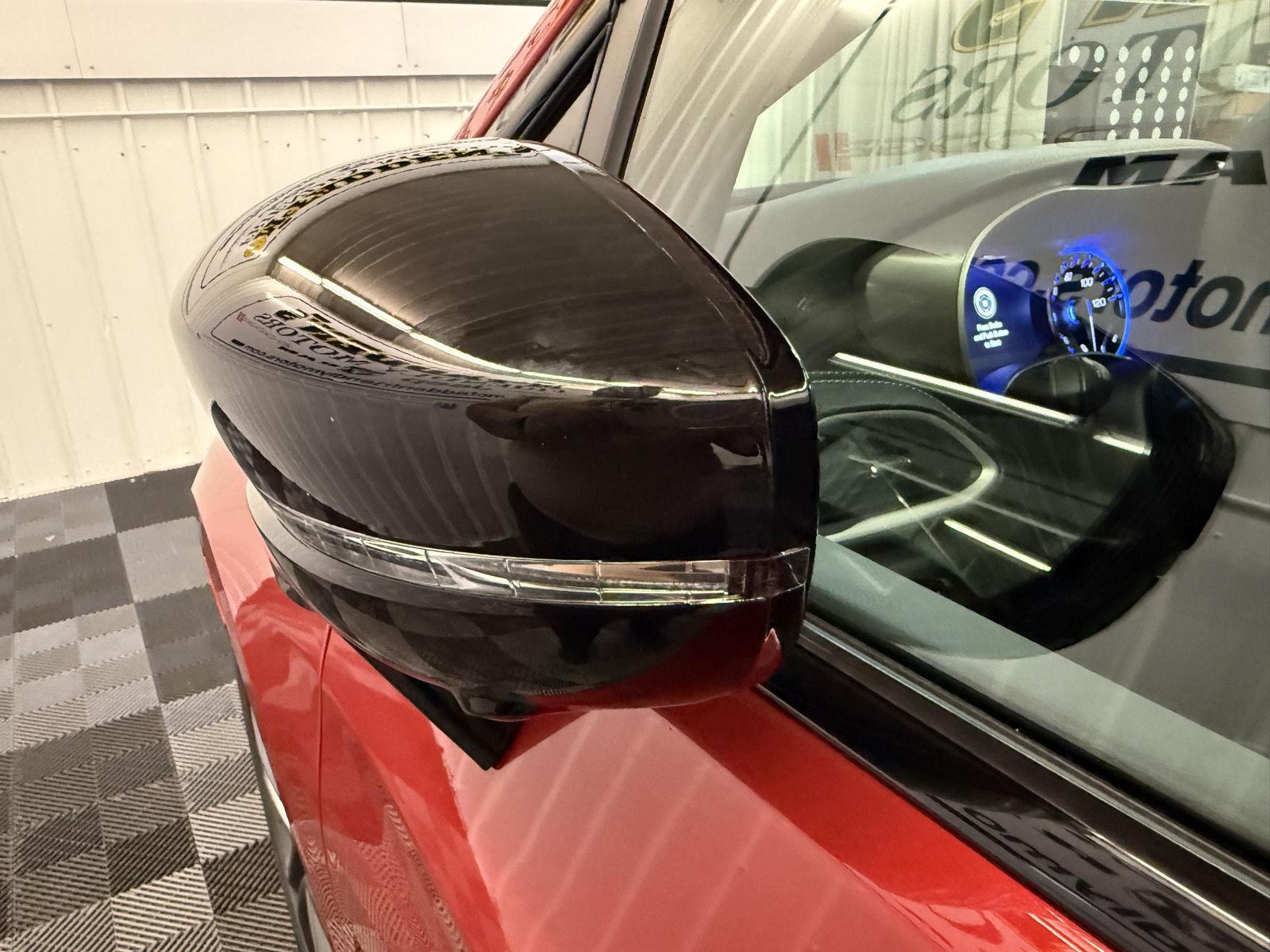 2026 Chrysler Pacifica photo 21