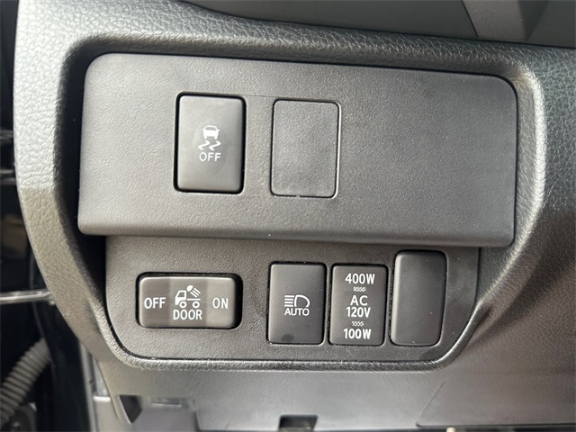 2023 Toyota Tacoma TRD Off-Road V6 photo 19