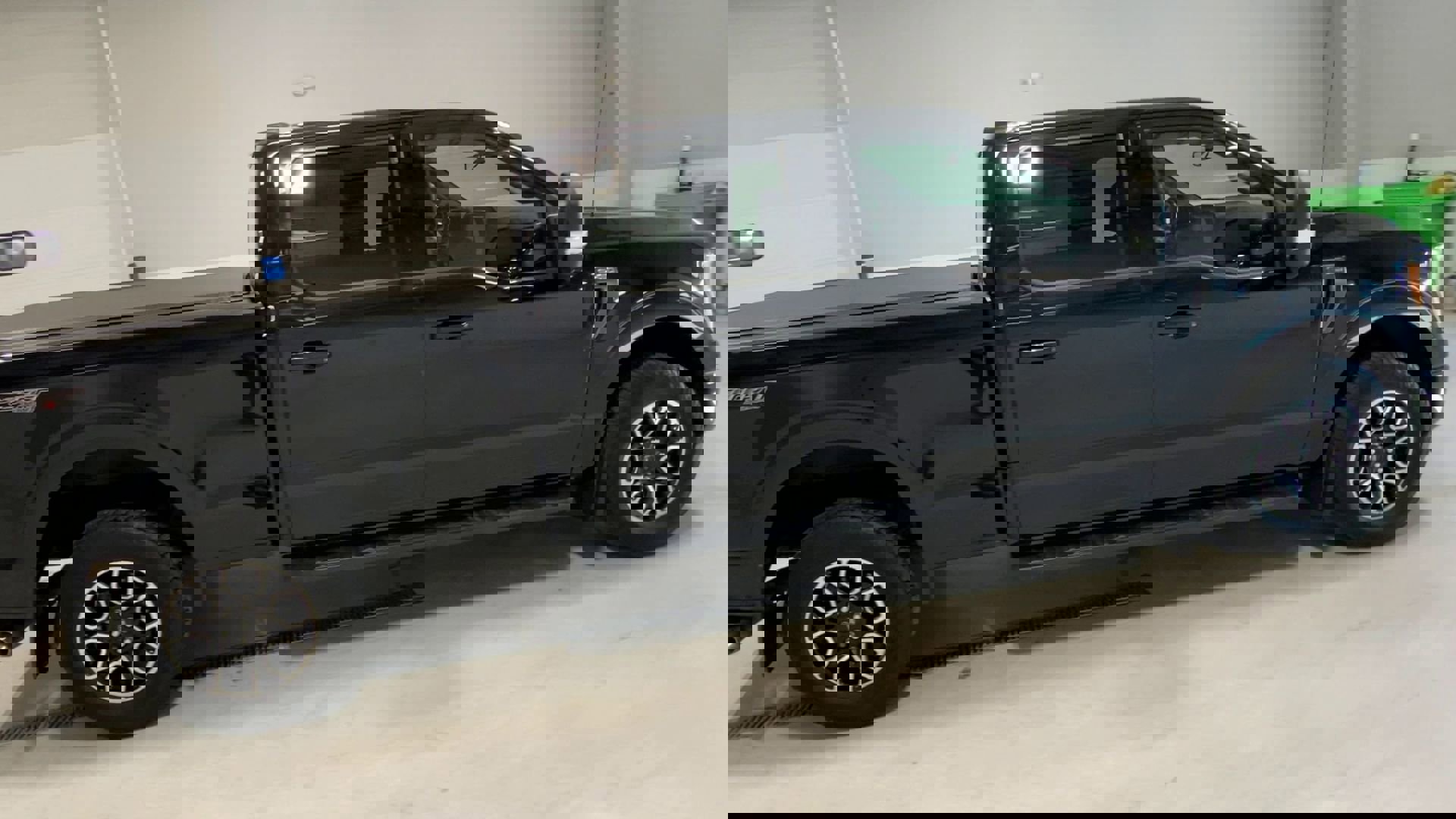 2021 Ford F-150 XL photo 9