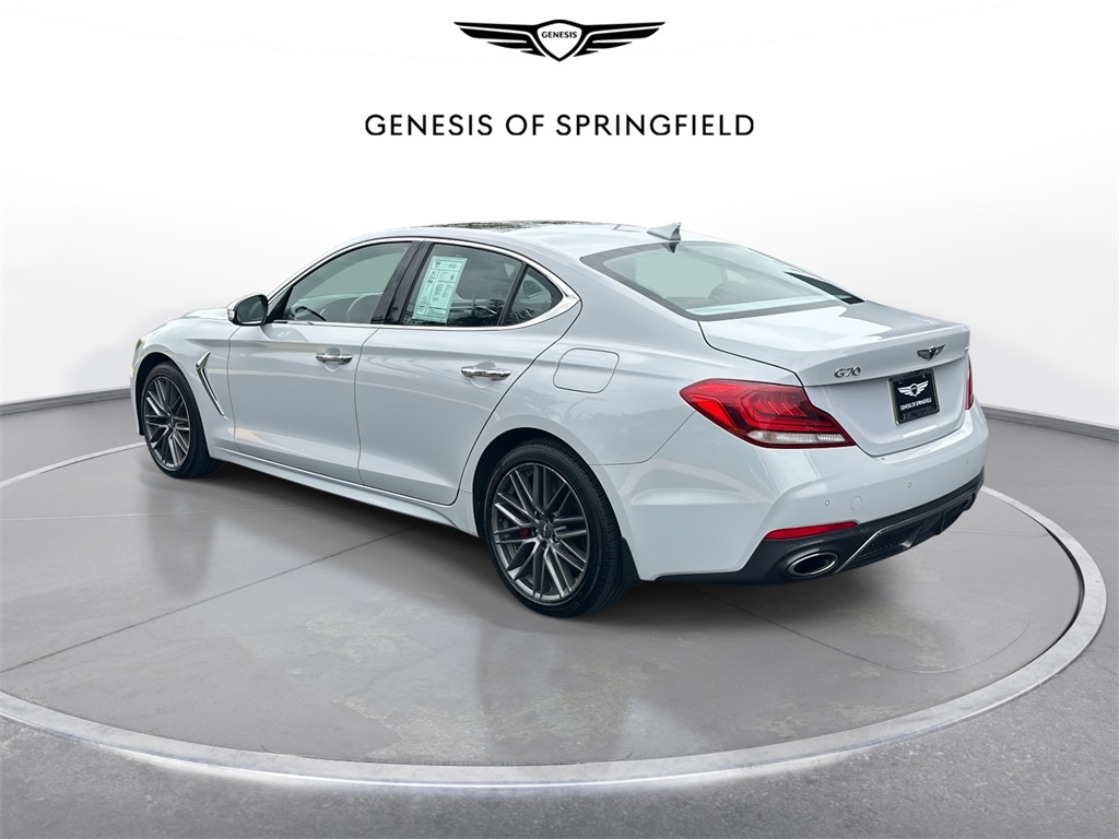 2019 Genesis G70 3.3T Advanced photo 2