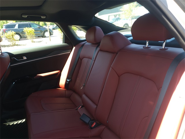2025 Kia K5 GT-Line photo 8